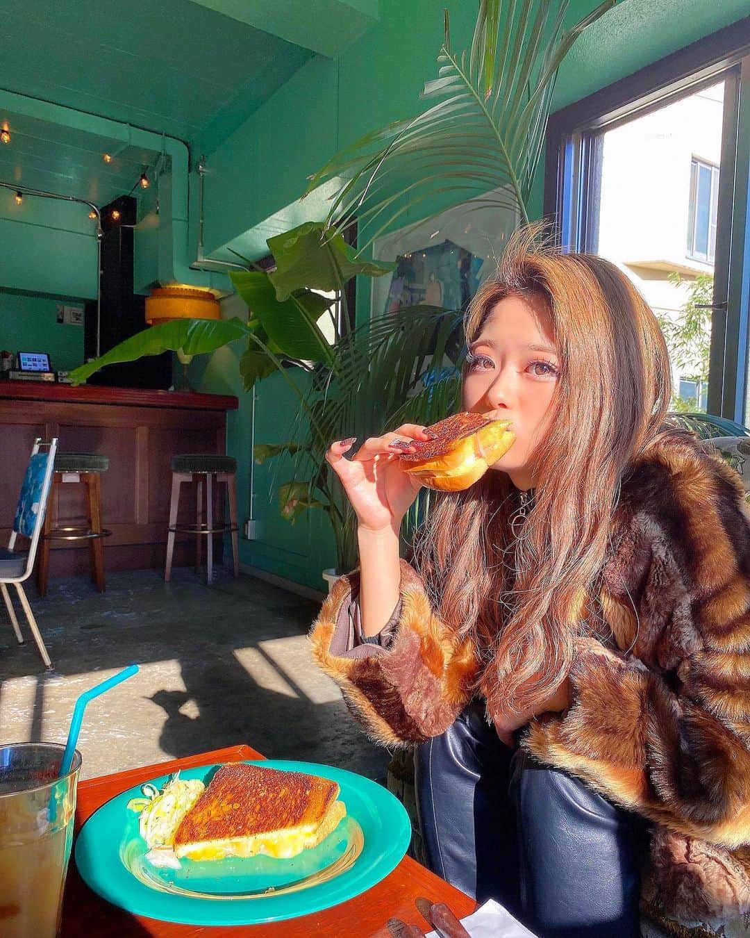 やしろななのグルメインスタ