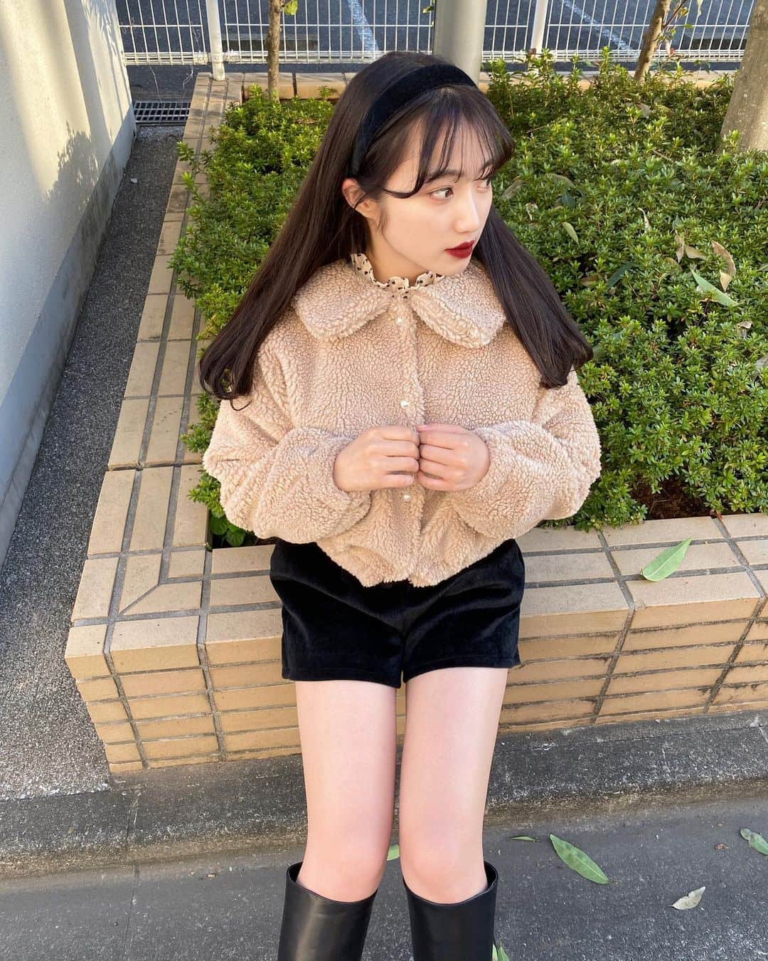 河﨑莉奈さんのインスタグラム写真 - (河﨑莉奈Instagram)「iPhone11proに変えて画質が綺麗になった🧸❤︎わかるかな？❤︎ @mellow_neon」11月14日 21時21分 - rinya5588