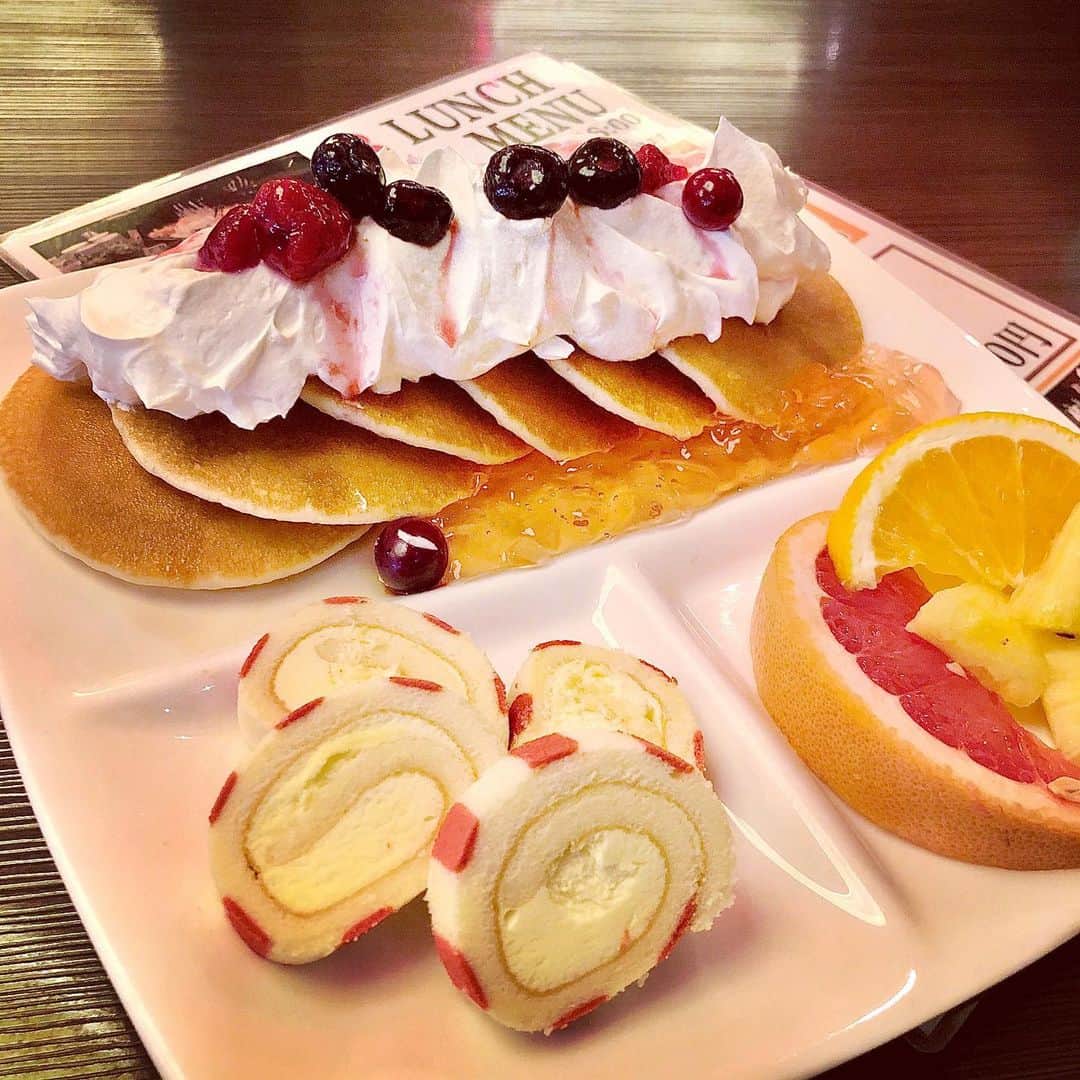 アンジェラ佐藤のグルメインスタ