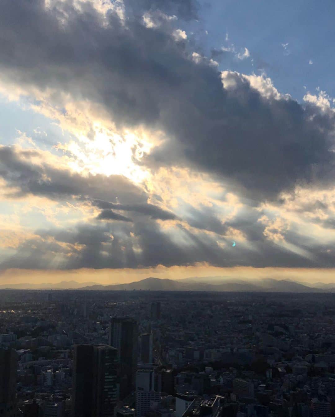 白雪さんのインスタグラム写真 - (白雪Instagram)「Perfect weather and sunset🌇」11月14日 23時58分 - baixue0929