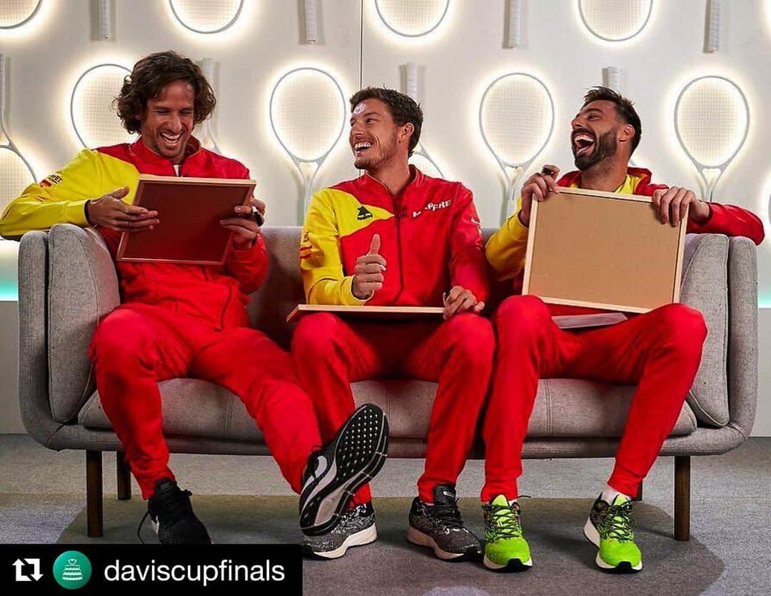 パブロ・カレーニョ・ブスタさんのインスタグラム写真 - (パブロ・カレーニョ・ブスタInstagram)「Team Spain 🇪🇸 @daviscupfinals」11月15日 1時17分 - pablo_carreno_