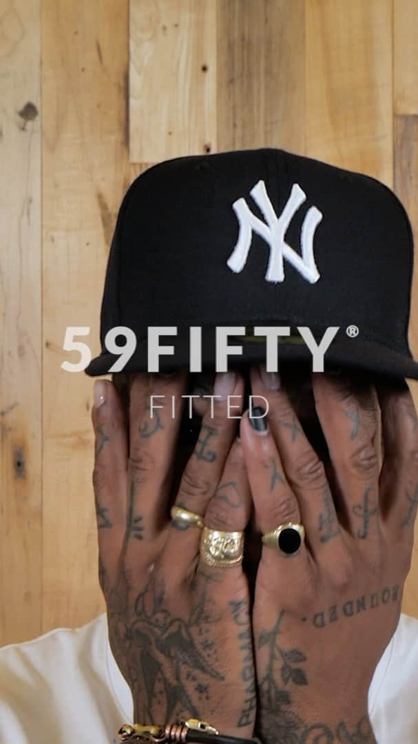 ニューエラ・キャップのインスタグラム：「New Era Cap VP of Brand Mark Maidment sits down with Steezus to explain all the fits and styles we make, starting with the 59FIFTY Fitted.  Featuring: @_steezuschrist  @boojohnson  @morganallen22」