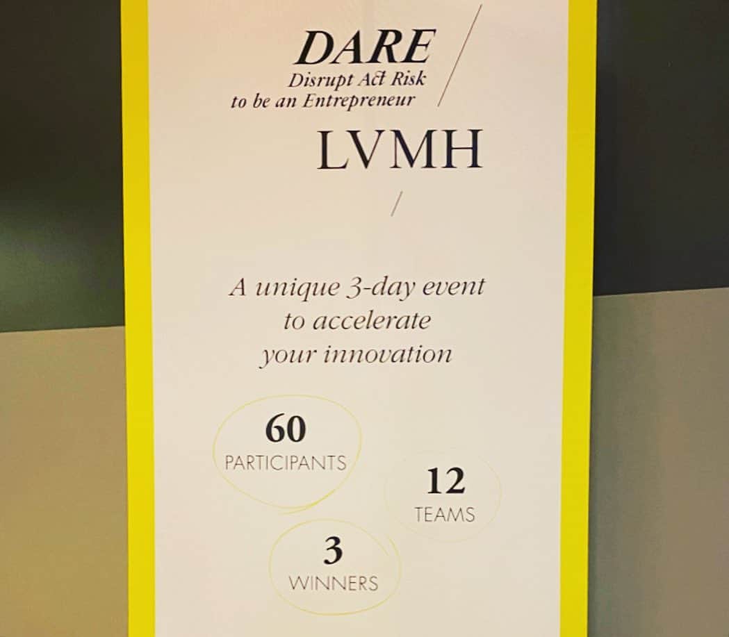 YOONさんのインスタグラム写真 - (YOONInstagram)「Thank you @lvmh Japan for having me as one of the jurors for DARE LVMH program yesterday‼️ Its an awesome project focused on the collective intelligence of its talents on reinventing the future of luxury. As an entrepreneur boss of 30 employees of my own, encouraging intrapreneurship is so crucial for an organization to keep innovate, adapt, and improve through new ideas. . Congrats to 3 teams! For those who didn't get to win this time, remember there's no such thing as a bad idea. Just a wrong solution to a real problem. 🙃 . #LVMH #enterpreneurs #intrapreneurship #💪🏽 #teamworkmakesthedreamwork」11月15日 14時05分 - yoon_ambush