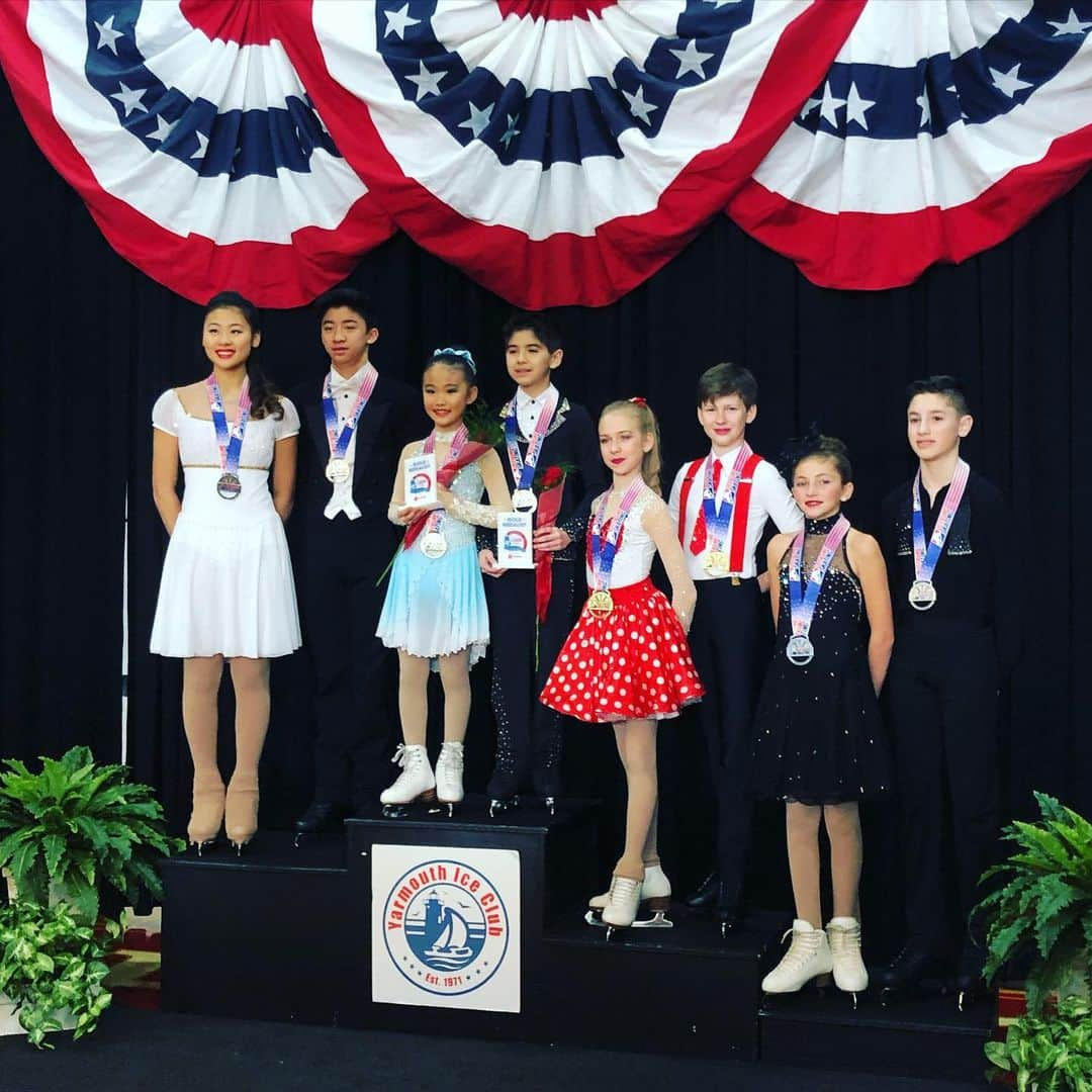 シネイド・ケアーさんのインスタグラム写真 - (シネイド・ケアーInstagram)「Congrats to this pair for a great #USFSA Ice Dance Final - 4th out of the top 18 juvenile dance teams in the US and a pewter medal 🥳 not too shabby🎉 😎Thanks also to Gary Irving, @johnkerrsk8er and @sergeonik for all the help💪🏻💪🏻💪🏻」11月15日 7時07分 - sineadskate