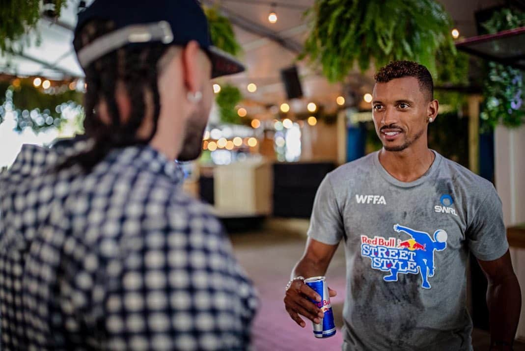 ナニさんのインスタグラム写真 - (ナニInstagram)「Hey guys! I’m in Miami for Red Bull Street Style, the freestyle soccer world championship. Check it out live on Red Bull TV on Friday 8pm local time! ⚽🔝💥 #redbullstreetstyle #allyouneedisaball #challenge #freestyle #fun #miami」11月15日 7時59分 - luisnani