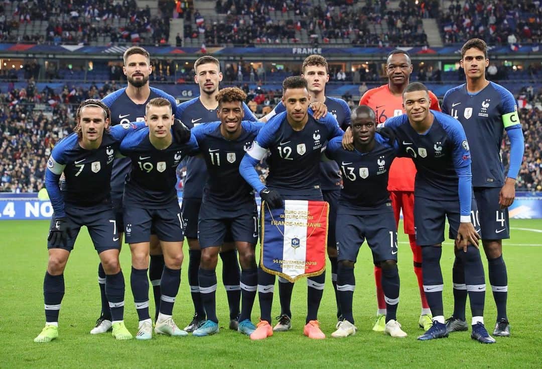 スティーヴ・マンダンダのインスタグラム：「🇫🇷#euro2020 ✅  #fieredetrebleus」