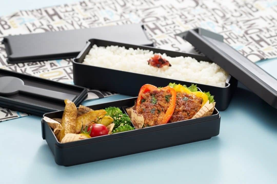 Lustrowareさんのインスタグラム写真 - (LustrowareInstagram)「Our traditional Bento Boxes can hold rice or noodles, fish or meat, with pickled and cooked vegetables, in a take-out box. 🍱 www.amazon.com/Lustroware - - - - #bentobox #lustroware #BPAfree #plasticcontainers #foodcontainers #mealprepcontainers #mealprep #foodstorage #leakproofcontainers #nospillcontainers #lunchcontainer」11月15日 8時58分 - lustroware