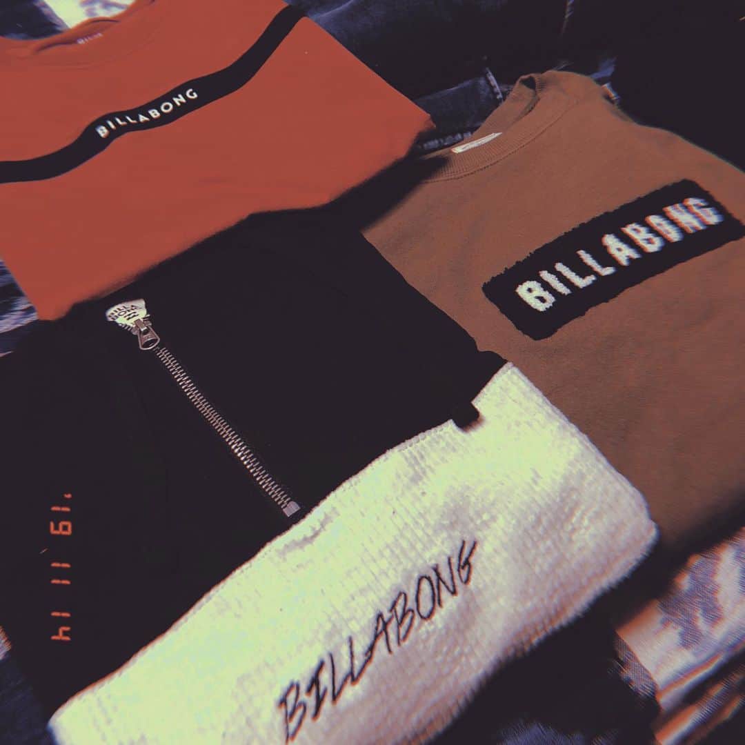 広野あさみのインスタグラム：「Rady for winter⛄️❄️ #冬がはじまるよ #滑りに行く準備をするよ🏂 #billabongwomens  #spyoctics  #cwx #bwjp」