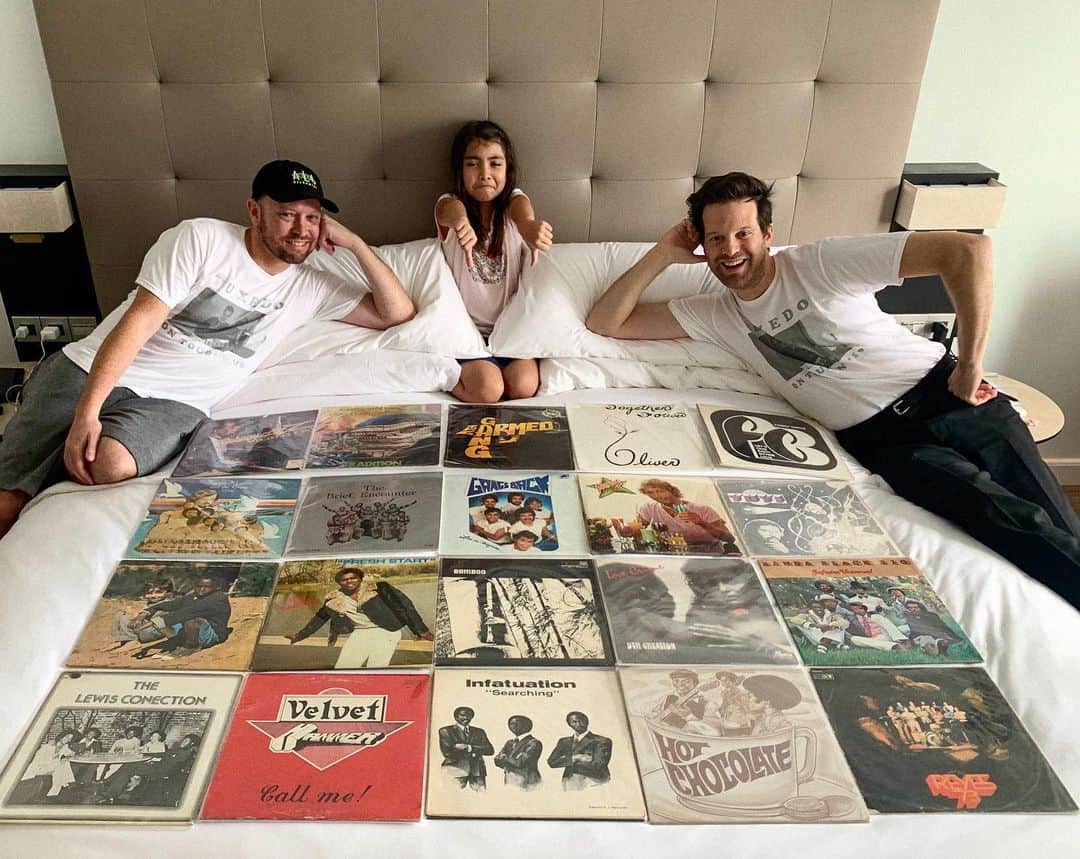 メイヤー・ホーソーンのインスタグラム：「Another tour for the books!Had hella fun partying with everyone! Thank you to all who came out 🙏🏼 Sincerely, Christian Graile & Roy Rayers」