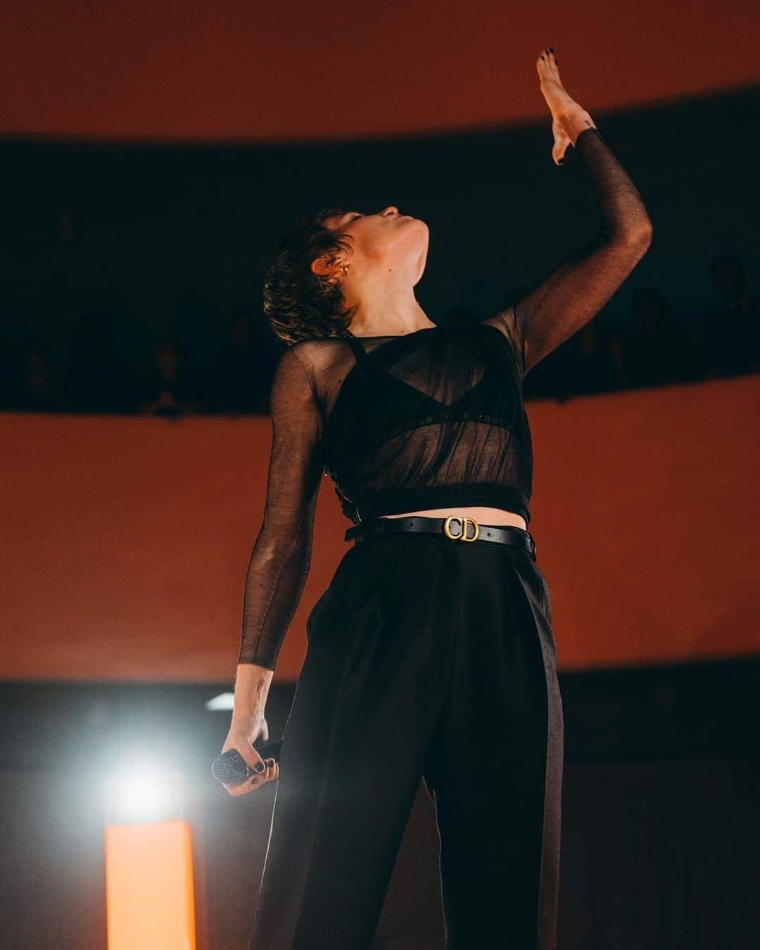 クリスチャンディオールさんのインスタグラム写真 - (クリスチャンディオールInstagram)「Catch the #GIG2019 spirit and watch @ChristineandtheQueens performing at the pre-party last night at the @Guggenheim International Gala, wearing black tuxedo trousers paired with a black brassiere and a Christian Dior Couture draped, asymmetrical black silk knit top specially designed for the occasion by @MariaGraziaChiuri.⁠⠀ © @BleuManet」11月15日 11時04分 - dior