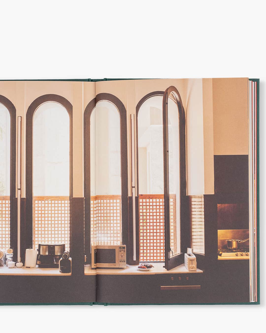 リモワさんのインスタグラム写真 - (リモワInstagram)「Explore the architectural masterworks of RM Schindler in Los Angeles,  Ricardo Bofill’s Catalonian La Fábrica, and architect BV Doshi’s Kamala House in India. ⁣⁣⁣⁣ ⁣⁣⁣⁣⁣⁣⁣⁣ ⁣⁣⁣⁣Shop the RIMOWA x Apartamento special edition book and sticker set, in-store and online at RIMOWA.com.⁣⁣ ⁣⁣⁣⁣ ⁣⁣#RIMOWAxApartamento」11月15日 23時56分 - rimowa