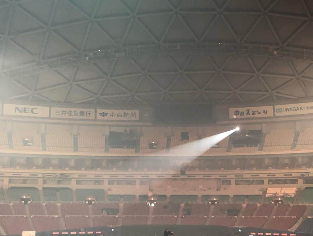DUTTCHさんのインスタグラム写真 - (DUTTCHInstagram)「GENERATIONS LIVE TOUR 2019 ”少年クロニクル”  名古屋ドーム1日目‼️終了🤘  めっちゃ笑い声聞こえてきたわぁ〜 それだけ楽しい夜やったいうことやね。  明日も笑っていこ‼️ 感謝。  #generations  #少年クロニクル  #永井誠一郎  #瀧元堅志  #上條頌  #duttch」11月15日 22時43分 - uzmkduttch