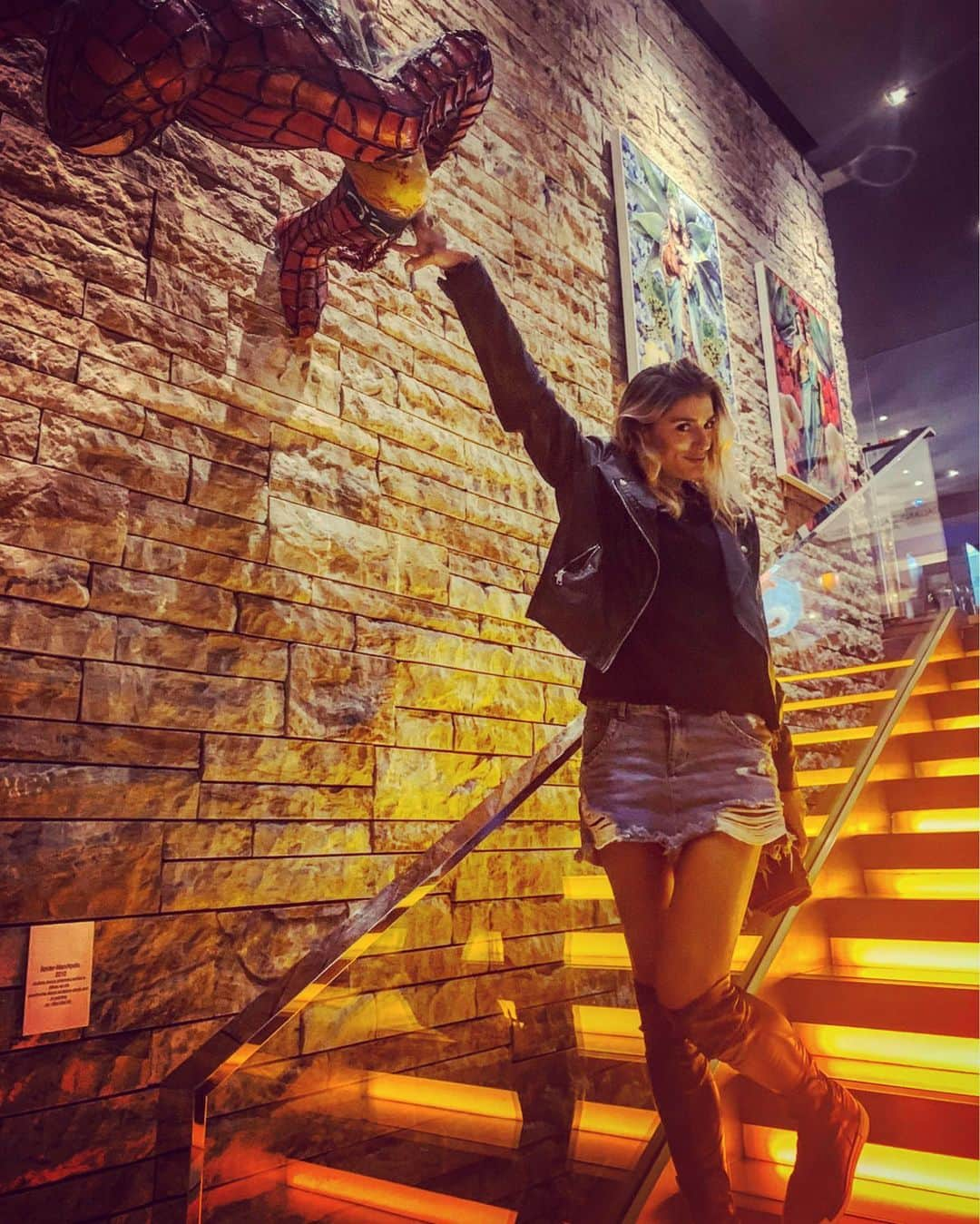 フランチェスカ・ピッチニーニさんのインスタグラム写真 - (フランチェスカ・ピッチニーニInstagram)「Ti porto via con me In questa notte fantastica Ti porto via con me Ribalteremo il mondo... #aboutlastnight  #spiderman  #freedom  #solocosebelle 🔥」11月15日 23時01分 - francescapiccinini12