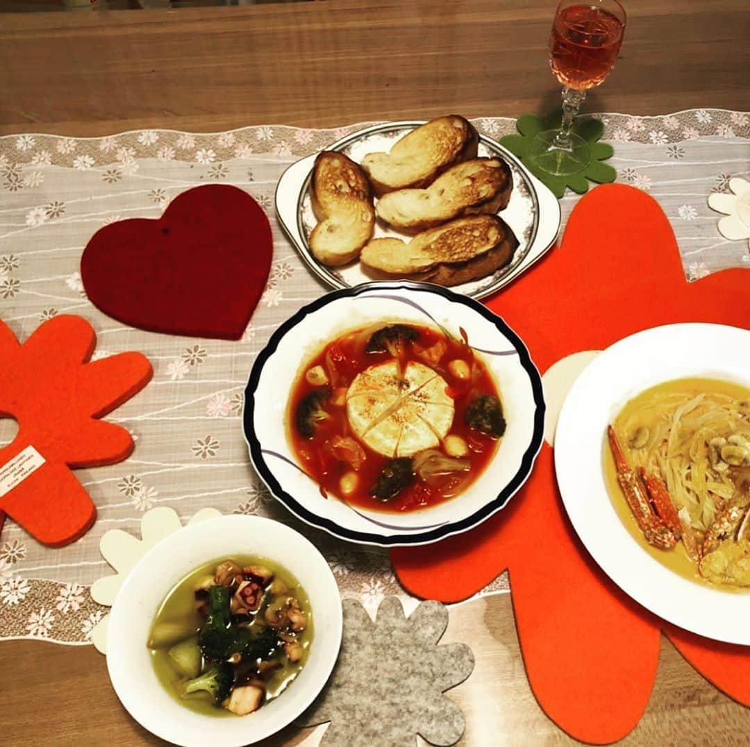 Lahtiset（ラハティセット）さんのインスタグラム写真 - (Lahtiset（ラハティセット）Instagram)「ラハティセットのテーブルウェア… いつもの食卓が少しだけ華やかに！」11月15日 23時22分 - lahtiset_japan