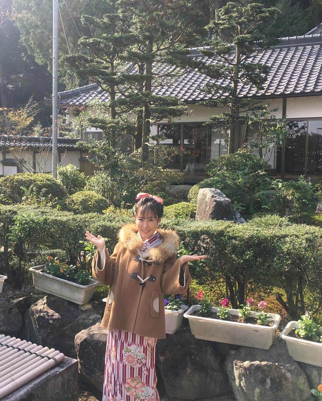風谷南友さんのインスタグラム写真 - (風谷南友Instagram)「最近のオフショット達。 和服町娘から、悪い女まで、笑 大自然も味わえたり、楽しかったです。✨✨ #女優 #着物 #OL #悪女 #あんみつ姫」11月15日 15時23分 - nayu.jp_149cm