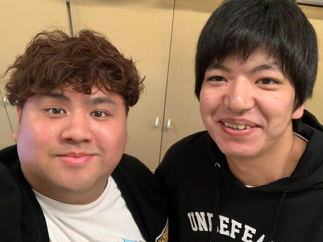 池田真一のインスタグラム：「伊織と最高のロケ行ってきました！ また報告します！ 食いしん坊で良かったぁ〜！」