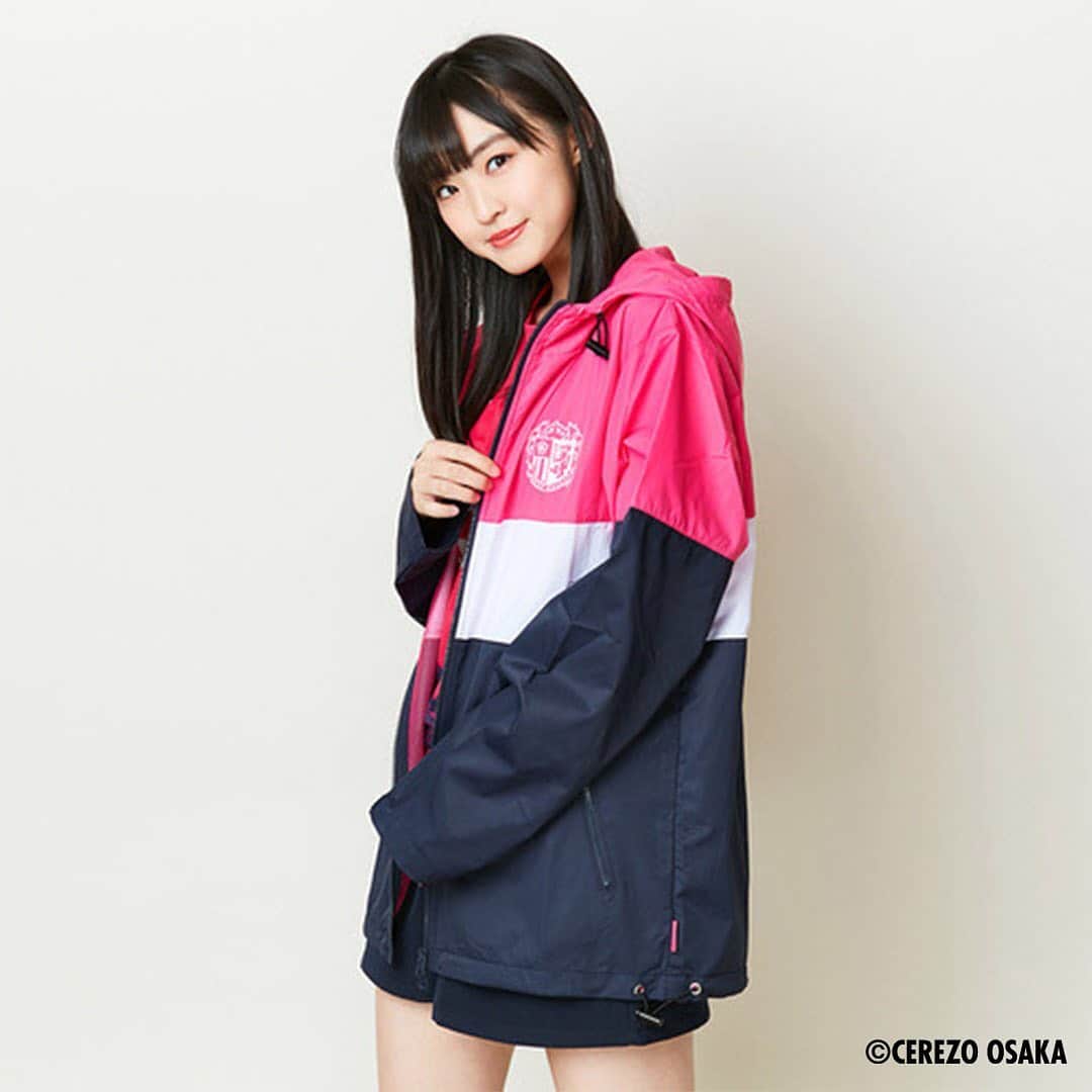 のインスタグラム：「・ 🌸マルセレinformation🌸‬ ‪【オススメ商品の紹介✨】‬ ‪寒くなってきたこの季節にピッタリ！‬ ‪普段着としても着やすい！‬🧥 マルセレスタッフも思わずかっこよくて来てみました！！😍 ‪・コーチジャケット‬ ‪・ウィンドブレーカー‬ ‪・リバーシブルジャケット‬ ‪  ブラック⇋グレー‬ ‪スタジアムに着て行ってみてはいかがですか？🏃💨‬ 【マルセレショップ期間】 2019年11月1日(金)~2019年12月1日(日) 【出店場所】 なんばマルイ2階〒542-0076 大阪府大阪市中央区難波3-8-9 なんばマルイ店 【営業時間】 11:00~20 : 30 ‪#マルセレ #cerezo #セレッソ大阪  #なんば  #マルイ  #jリーグ  #C大阪」