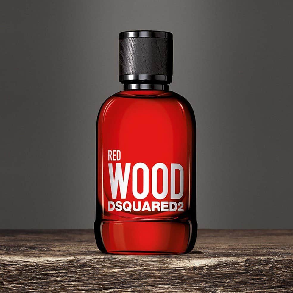 ディースクエアードさんのインスタグラム写真 - (ディースクエアードInstagram)「#D2Wood: The new Red Wood for Her, highlighting a feminine character. #dsquared2」11月15日 17時57分 - dsquared2