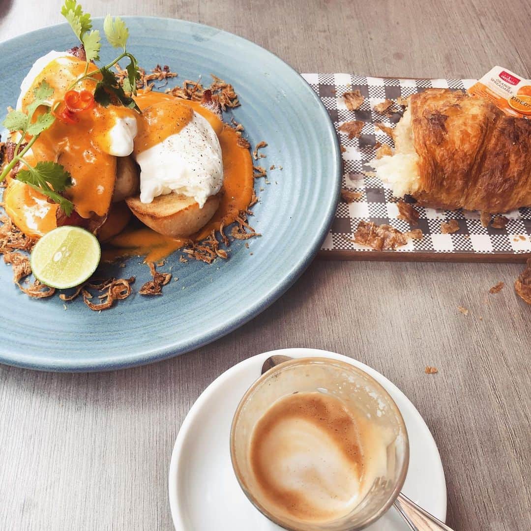 のインスタグラム：「This every morning please 😛」