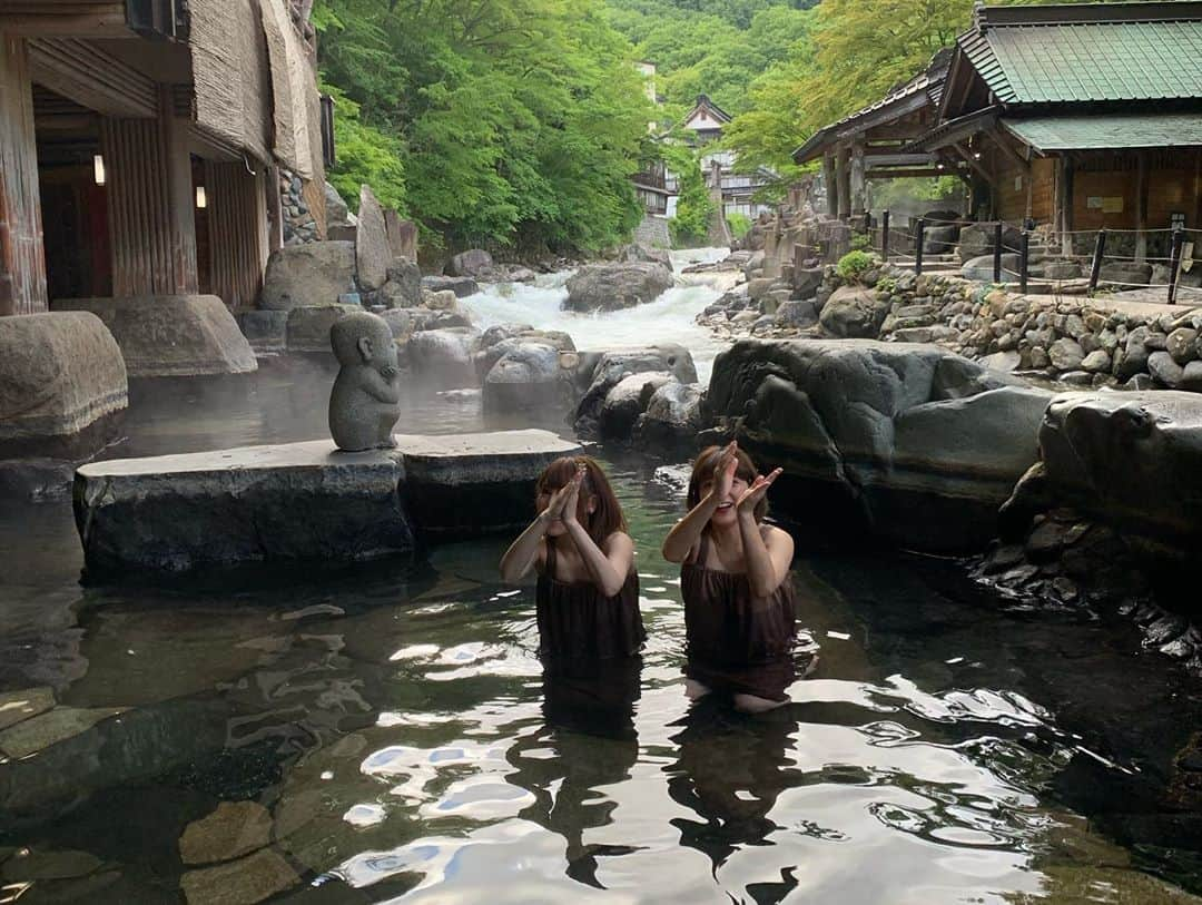 温泉はずきさんのインスタグラム写真 - (温泉はずきInstagram)「宝川温泉　汪泉閣　0106 映画　#テルマエロマエ　のロケ地になった　東の横綱　の大きな河の温泉です。  こちらのホームページもよろしくお願いします！ http://onsen-hazuki.jp/onsen-report/  YouTubeもやってます。 湯めぐり女子ちゃんねる　で検索！  #onsenhotpools #quelle #thermalbad  #混浴 #温泉 #入浴 #裸  #お風呂 #onsen #温泉アイドル #温泉タレント #銭湯女子  #溫泉 #hotsprings #온천 #混浴温泉 #bath #bathroom  #onsen♨️ #portrait #bad #spa #japanesegirls #bathspa #bathing #bathtime #bath  #温泉モデル  #asiansexy #風呂」11月15日 19時17分 - yumegurionsen