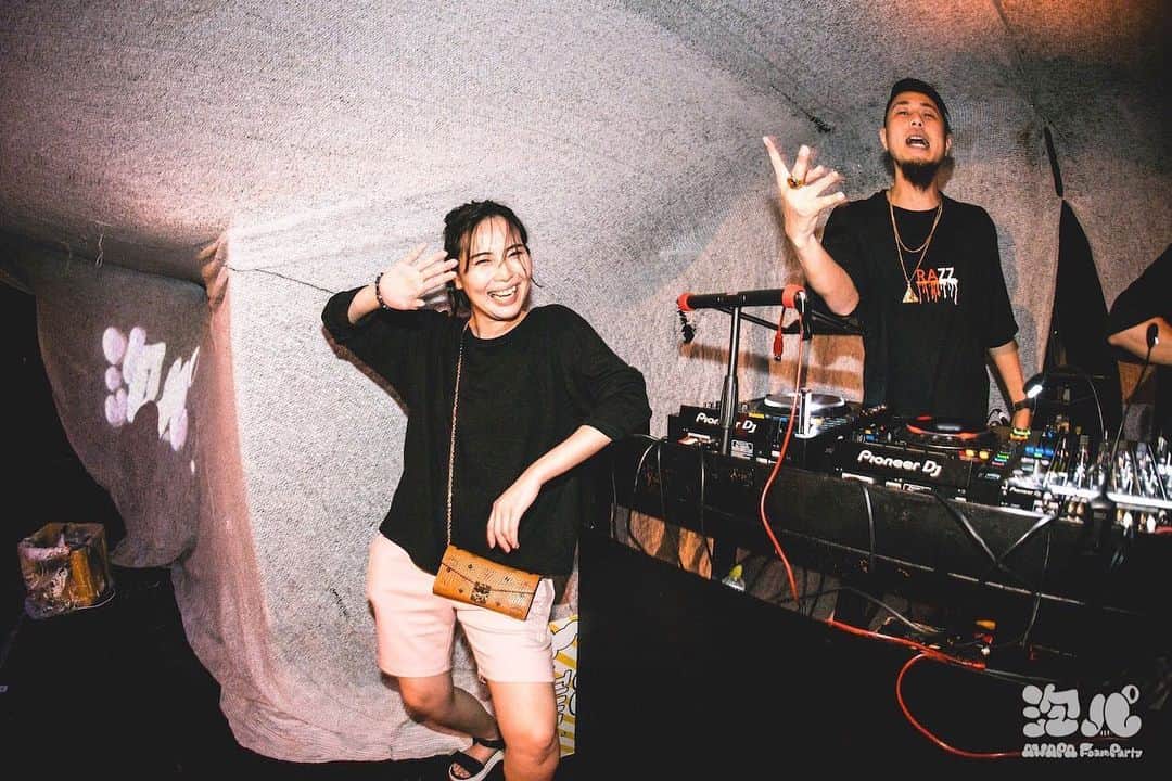 のインスタグラム：「・ memories of summer🙋🏻‍♀️💭」