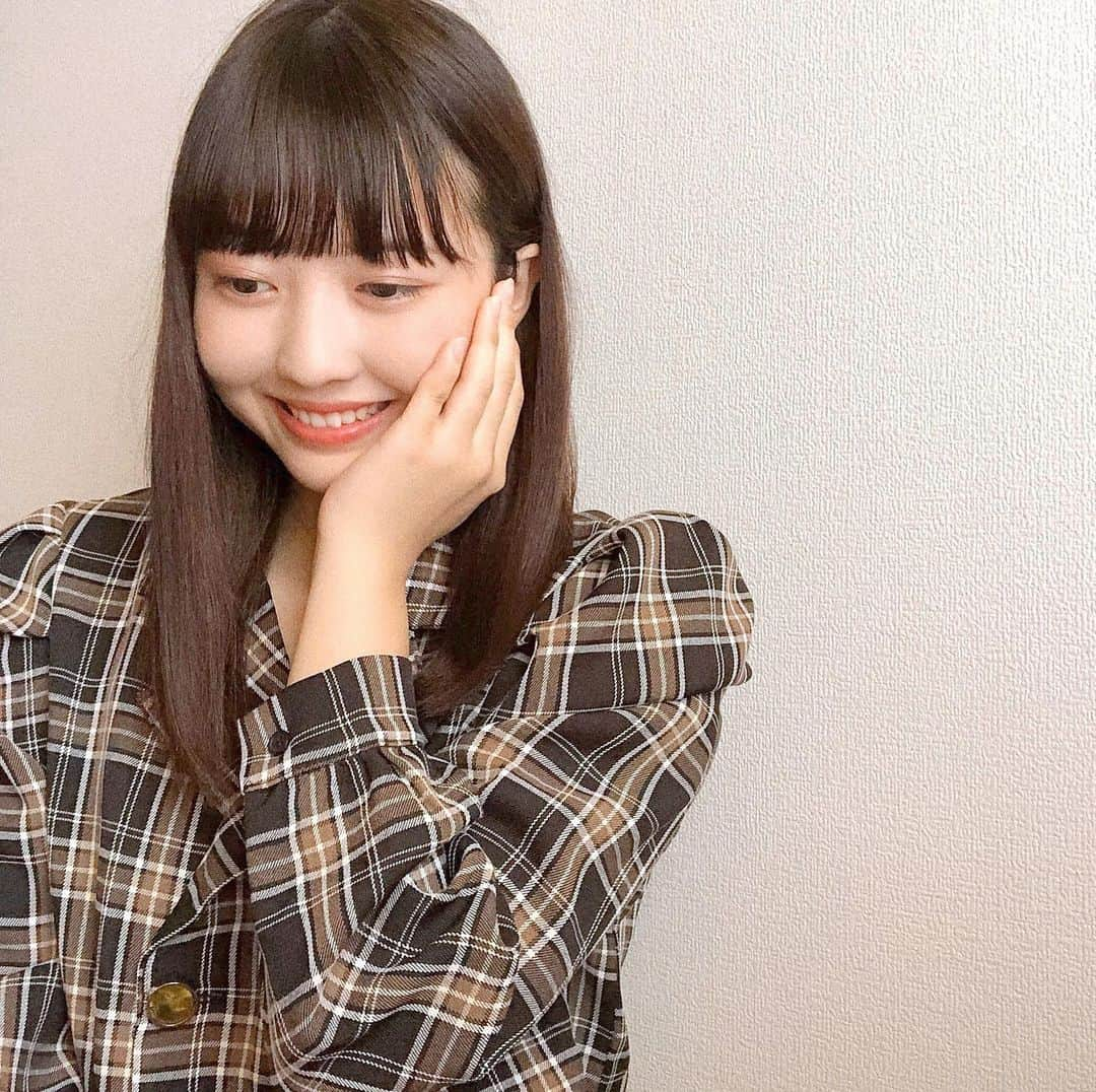 日下部愛菜さんのインスタグラム写真 - (日下部愛菜Instagram)「金曜日がいちばんすき~~🐈🍒」11月15日 19時45分 - aina_kusakabe