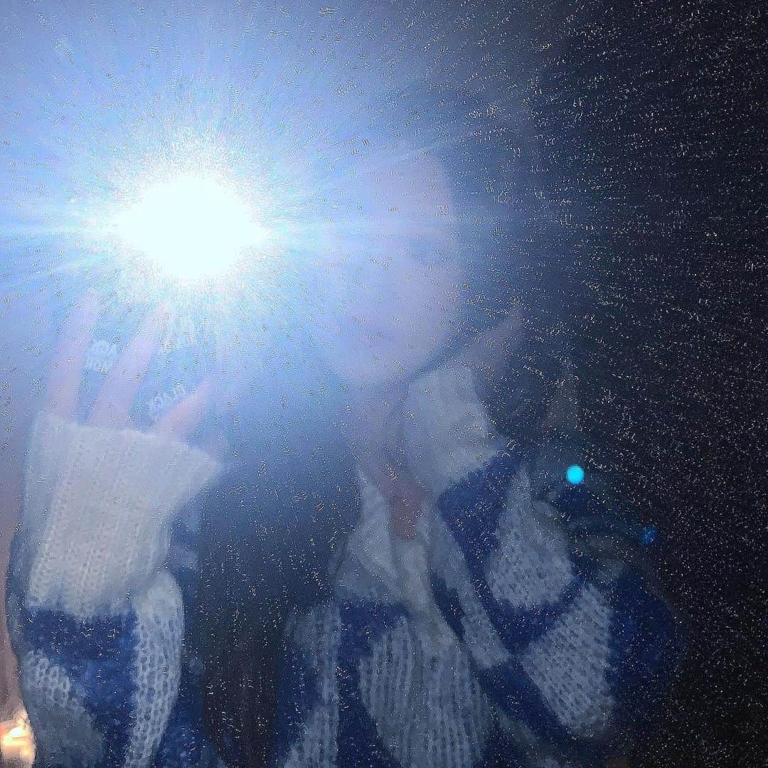 ジェイダ さんのインスタグラム写真 - (ジェイダ Instagram)「💙🤍💙🤍💙 #현실은 #감기몸살」11月15日 20時46分 - kkkkkimyeonjoo