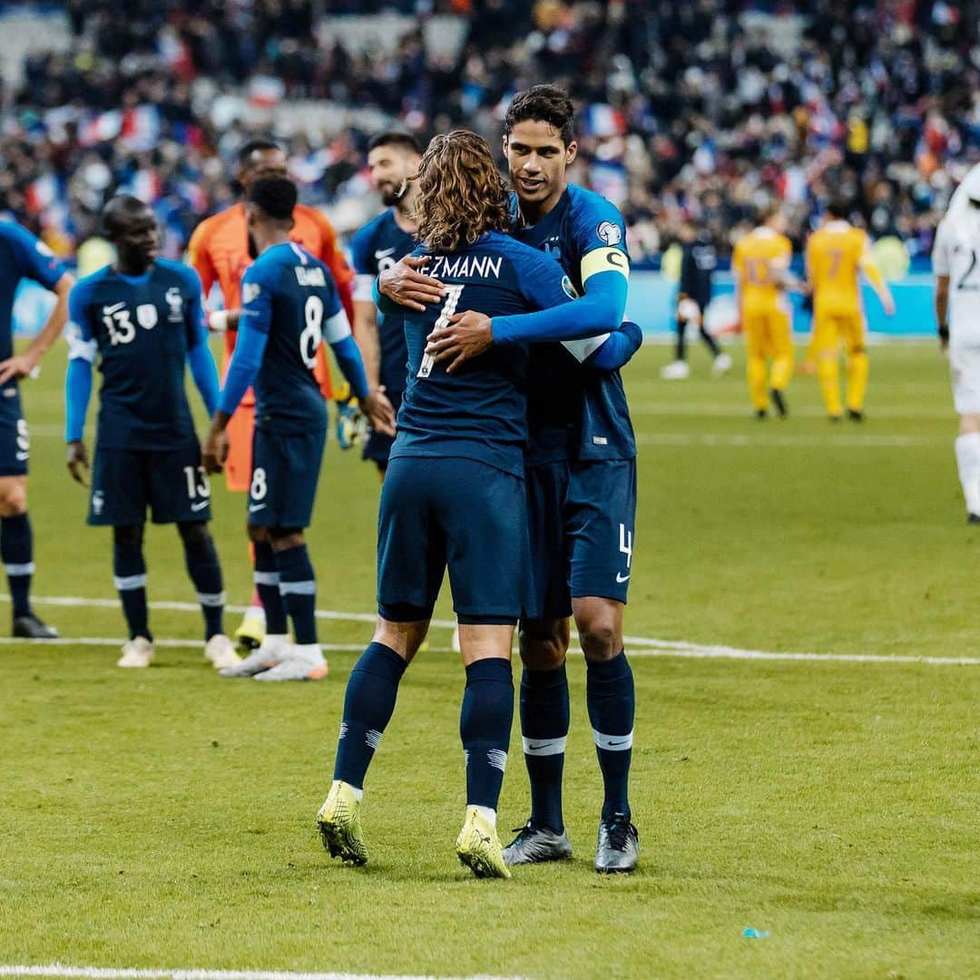 サッカー フランス代表チームさんのインスタグラム写真 - (サッカー フランス代表チームInstagram)「La victoire de nos Bleus face à la Moldavie en images ! (2-1)🔥🔥 #FiersdetreBleus #FRAMOL 📸@jeremie_masuka - Throwback on yersterday’s victory 🔥🔥」11月15日 22時10分 - equipedefrance