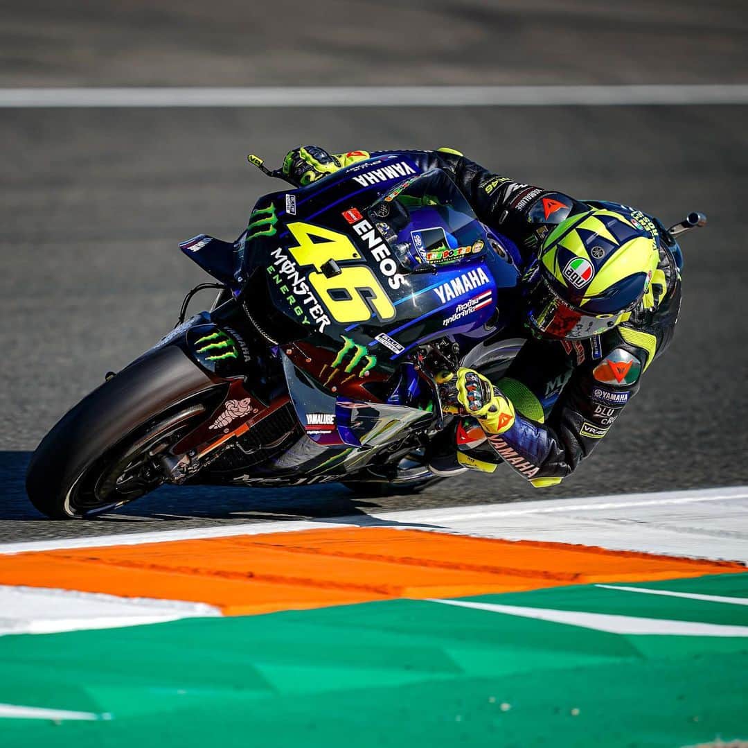 YamahaMotoGPさんのインスタグラム写真 - (YamahaMotoGPInstagram)「Not an easy day for @valeyellow46. He walked away from two crashes today but is showing good pace. He finished the day in 14th place. . . #MonsterYamaha | #MotoGP | #ValenciaGP | #MonsterEnergy | #VR46」11月16日 2時11分 - yamahamotogp