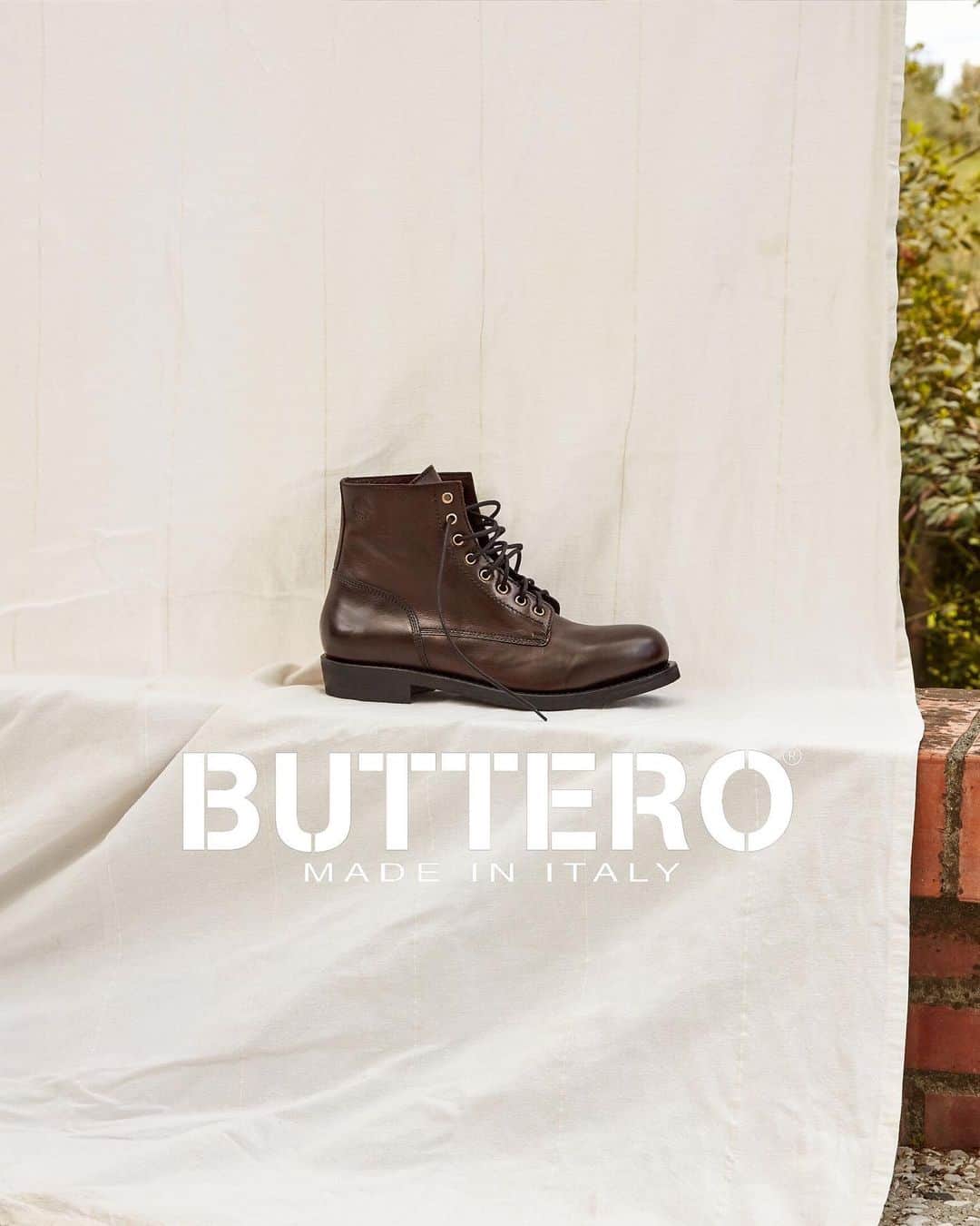 のインスタグラム：「Back to the essentials, where elegance means simplicity. #icons #Tbone #buttero」