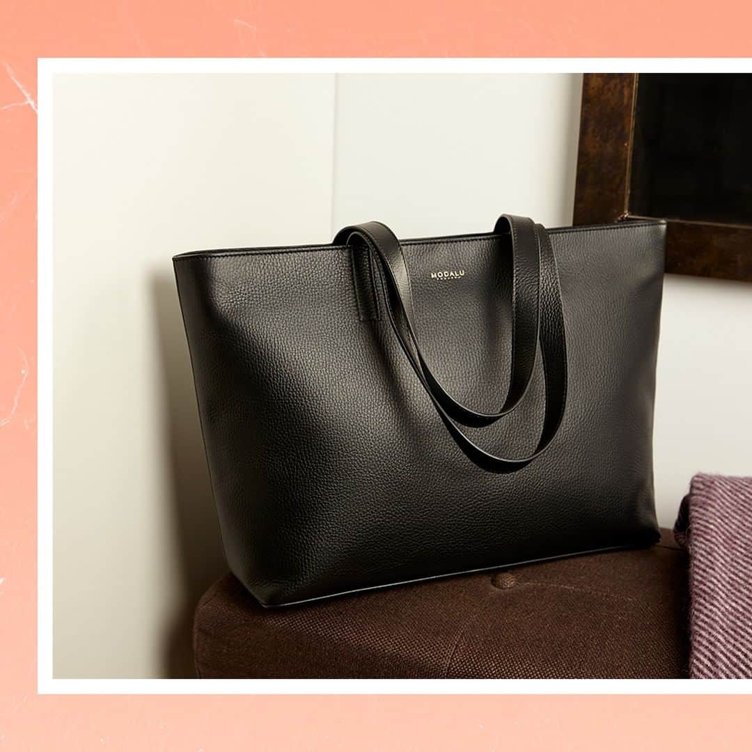 モダルーのインスタグラム：「The new staple is the Tilda tote. A work to weekend piece, its luxe leather, and clean lines, bring a luxury feel to any occasion #ModaluMoments #LeatherHandbag」
