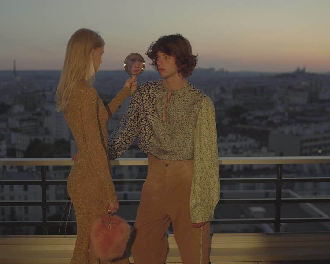 ランバンのインスタグラム：「An afternoon flirt in #LanvinFW19, captured by @robirodriguez and styled by @morgane.nicolas  #LanvinbyBrunoSialelli」