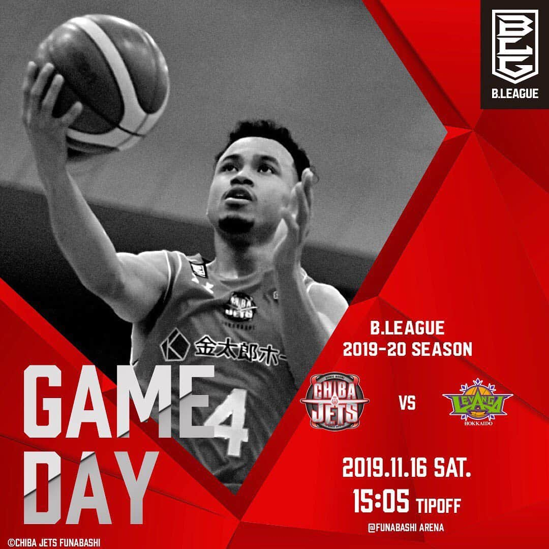 千葉ジェッツさんのインスタグラム写真 - (千葉ジェッツInstagram)「‪GAMEDAY!!北の雄・レバンガ北海道と今季初対戦⚔️🏀熾烈な順位争いが繰り広げられる中、絶対負けられない同地区対決🔥襲い来るライバルをホーム一丸で迎え撃とう‼️GO!!JETS✈️‬ B.LEAGUE 2019-20 SEASON MEGAMAX presents vs北海道 15:05 TAKE-OFF @船橋アリーナ #chibajets #Bリーグ #バスケ #spogram」11月16日 6時35分 - chibajets_official