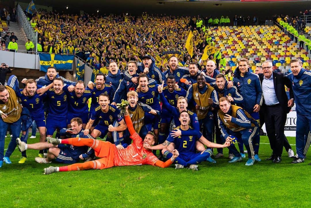 アルビン・エクダルのインスタグラム：「Sverige 🇸🇪 Så mycket glädje med det här laget!!」