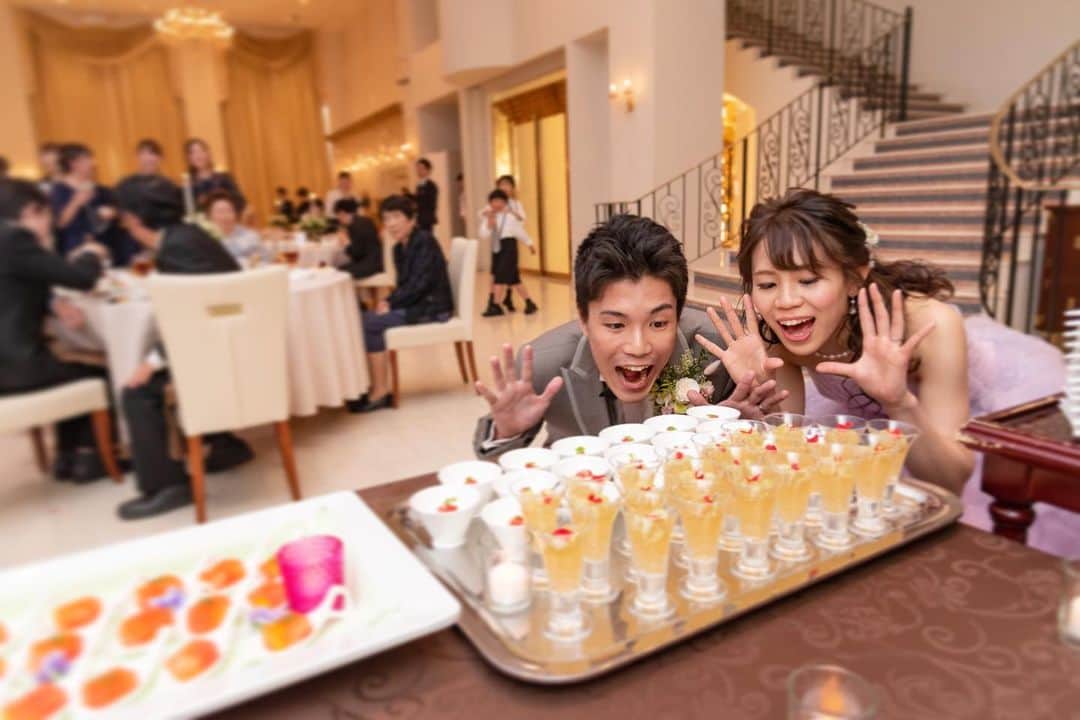 福井結婚式 ヴィラグランディス福井さんのインスタグラム写真 - (福井結婚式 ヴィラグランディス福井Instagram)「デザートビュッフェタイム✨  あまーい香りのするスイーツに思わず新郎新婦様もポージングをしちゃいます☺️💕 #ヴィラグランディス#ヴィラグランディス福井#villagrandis#villagrandis福井#福井花嫁#福井結婚式#福井ゲストハウス#福井結婚式場#結婚式レポート#デザートビュッフェ#結婚式演出#プレ花嫁#プレ花嫁サポート#プレ花嫁さんと繋がりたい #marry#marry花嫁#wedding#ヴィラ婚#ヴィラ嫁」11月16日 17時19分 - villagrandis_fukui