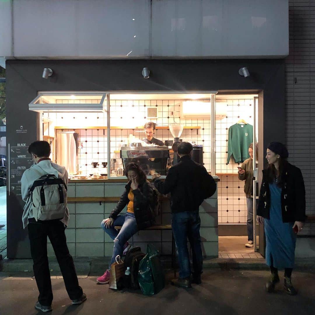 ABOUT LIFE COFFEE BREWERSのグルメインスタ