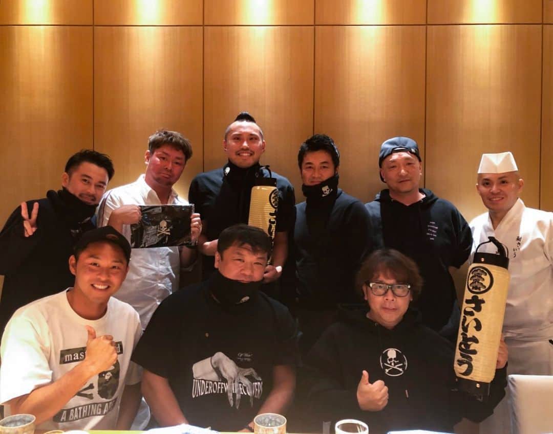 塩浦慎理のグルメインスタ