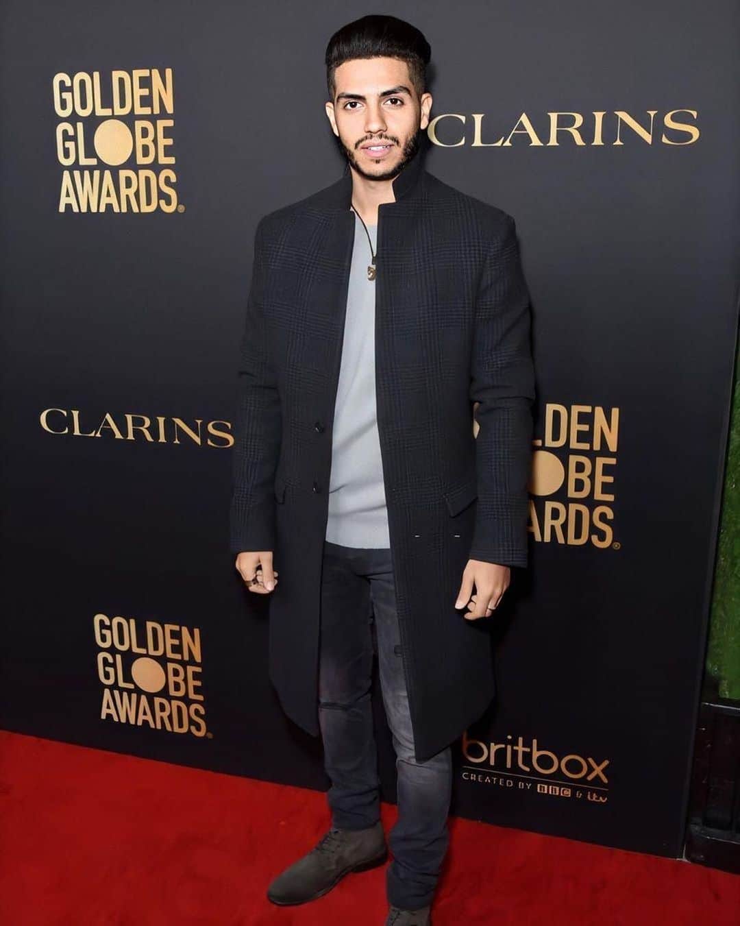 メナ・マスードのインスタグラム：「Thank you for having me last night @goldenglobes and @hollywoodreporter. Had a blast talking all things @reprisalonhulu. December 6th people!」