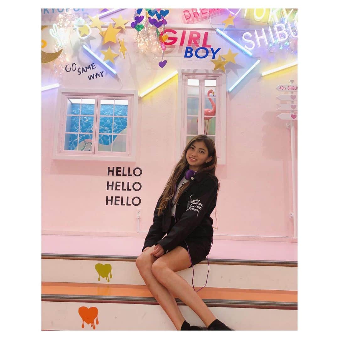 lilliakarina りりあさんのインスタグラム写真 - (りりあInstagram)「HELLO❤︎ サッカーの試合→レッスンの日 初試合、がんばってこよ(^^) ・ ・  ・ #anapgirl#sibuya109#instagenic#渋谷#weekendfun」11月16日 11時37分 - lilliakarina