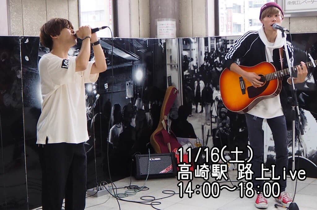 樋口和真のインスタグラム：「【本日🎈】 高崎駅　路上Live ⏰14:00〜18:00  みんなと一緒に楽しむぞ！  各種アルバム ワンマンチケット 好評発売中🤹🏻‍♂️」