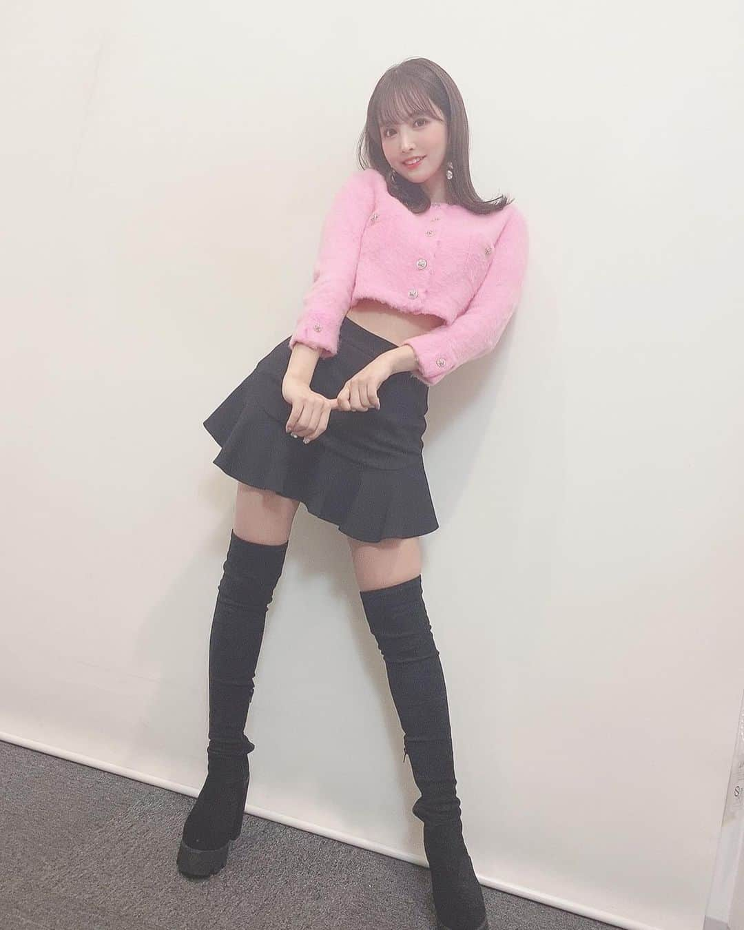 三上悠亜さんのインスタグラム写真 - (三上悠亜Instagram)「今日は名古屋！！ 楽しみだ🥺💞 #ゆあ服」11月16日 11時59分 - yua_mikami