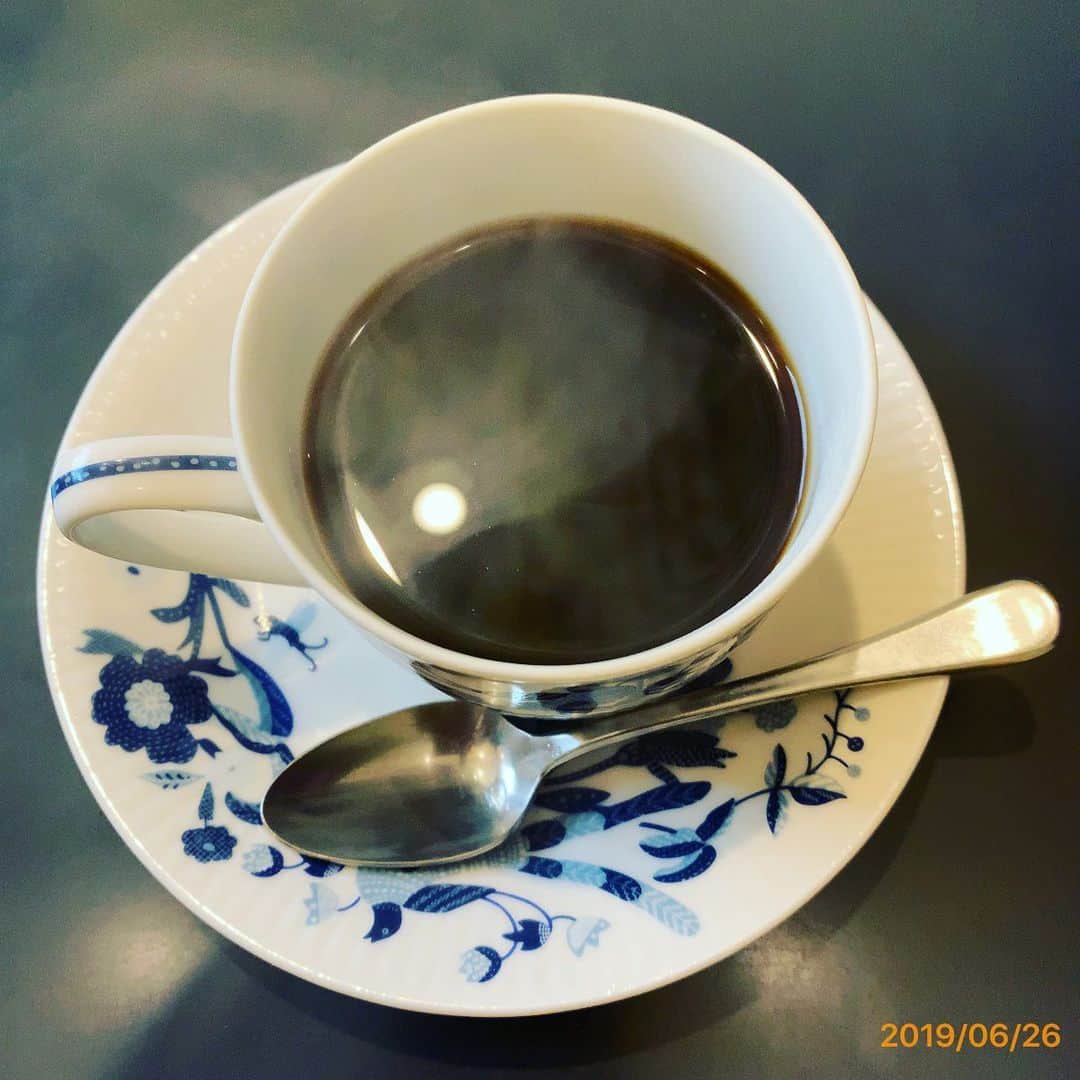 のインスタグラム：「【☕️2383軒目☕️】 九品仏駅 リンコン☕️ ランチメニュー充実のステキな喫茶店😉  あったら必ず頼む「カレースパ」を😍  美味しくいただきました〜☺️ #喫茶店がそこにあるから #珈琲があればいい」