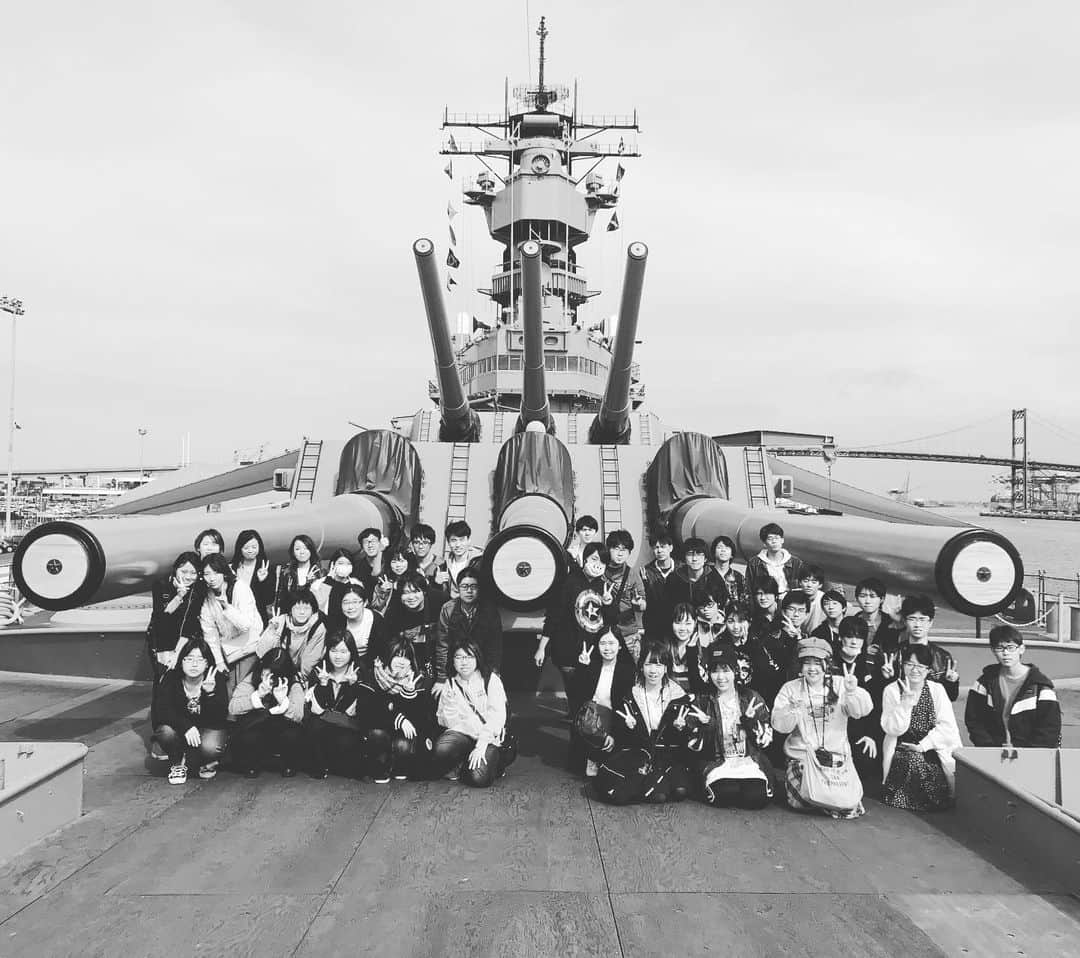 名古屋コミュニケーションアート専門学校_デザインのインスタグラム：「戦艦アイオワを見学 #戦艦アイオワ」