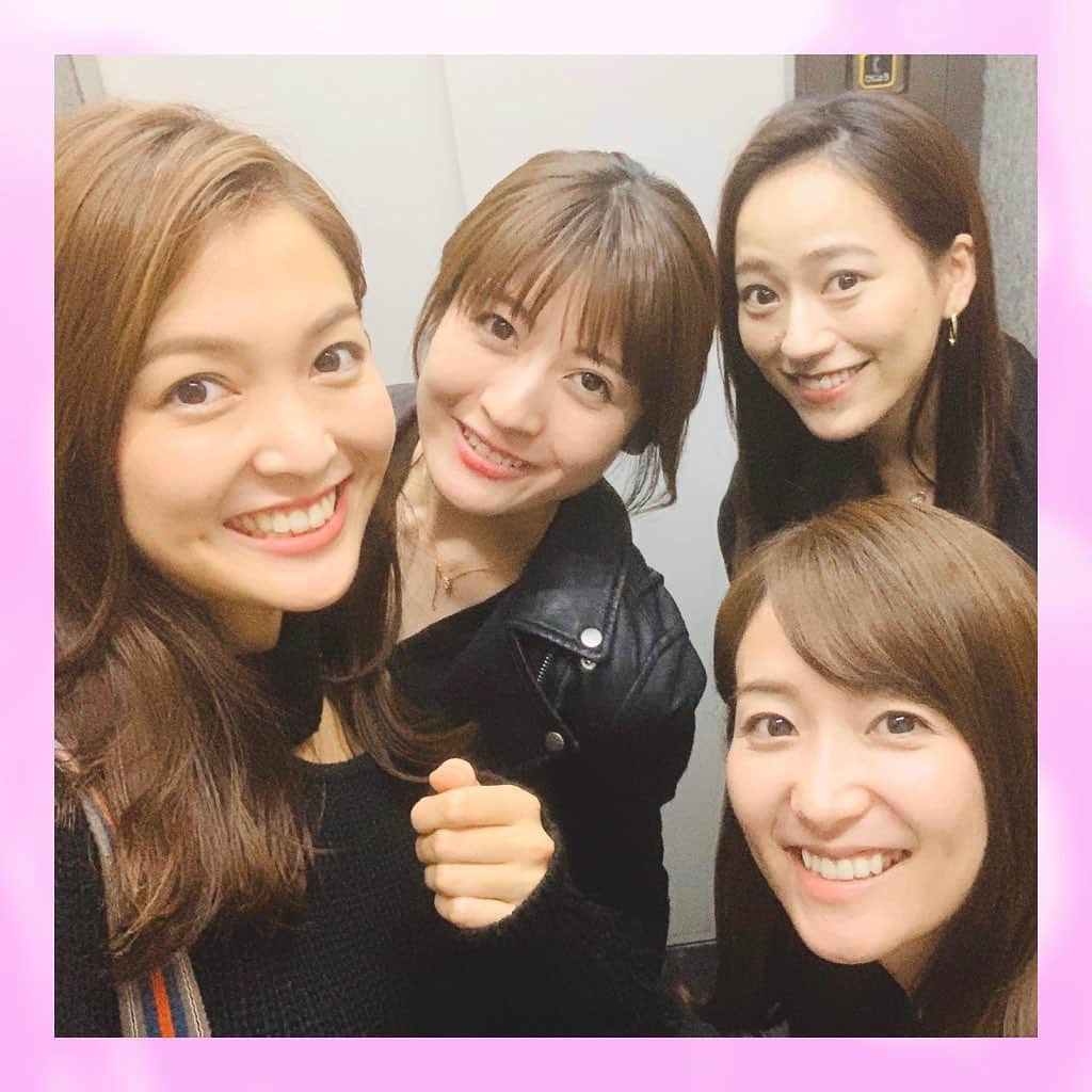 福田典子さんのインスタグラム写真 - (福田典子Instagram)「先日…学生キャスターの仲間で久しぶりに集合できました♡ 各地での奮闘を経て、東京でまた集まれるのが嬉しいです。 ㅤㅤㅤㅤㅤㅤㅤㅤㅤㅤㅤㅤㅤ 年に一度では足りないから冬の会を設定しようとしてカレンダーを見ていたら…もう忘年会の話題が出てくるシーズンなんですね！ ㅤㅤㅤㅤㅤㅤㅤㅤㅤㅤㅤㅤㅤ 残り1か月半の2019年、しっかりとがんばります😤 ㅤㅤㅤㅤㅤㅤㅤㅤㅤㅤㅤㅤㅤ #学生キャスター #仲間 #局またぎ #今となっては #業種またぎ」11月16日 13時00分 - norikofukuda212