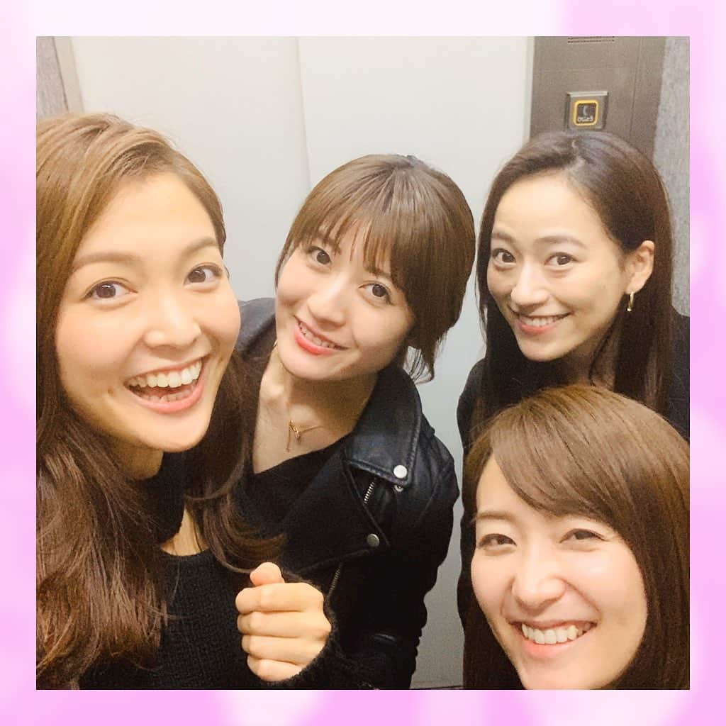 福田典子さんのインスタグラム写真 - (福田典子Instagram)「先日…学生キャスターの仲間で久しぶりに集合できました♡ 各地での奮闘を経て、東京でまた集まれるのが嬉しいです。 ㅤㅤㅤㅤㅤㅤㅤㅤㅤㅤㅤㅤㅤ 年に一度では足りないから冬の会を設定しようとしてカレンダーを見ていたら…もう忘年会の話題が出てくるシーズンなんですね！ ㅤㅤㅤㅤㅤㅤㅤㅤㅤㅤㅤㅤㅤ 残り1か月半の2019年、しっかりとがんばります😤 ㅤㅤㅤㅤㅤㅤㅤㅤㅤㅤㅤㅤㅤ #学生キャスター #仲間 #局またぎ #今となっては #業種またぎ」11月16日 13時00分 - norikofukuda212