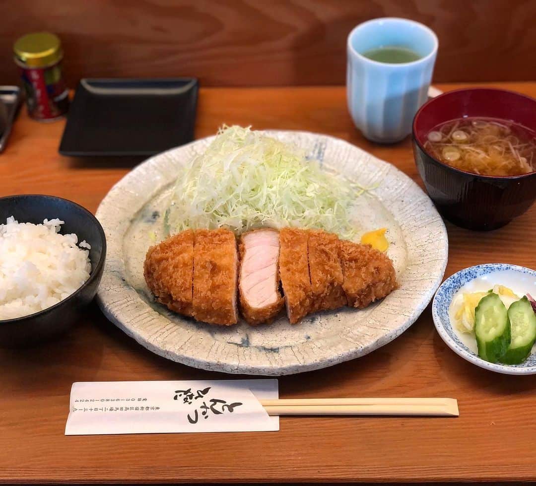 岡峰光舟のグルメインスタ