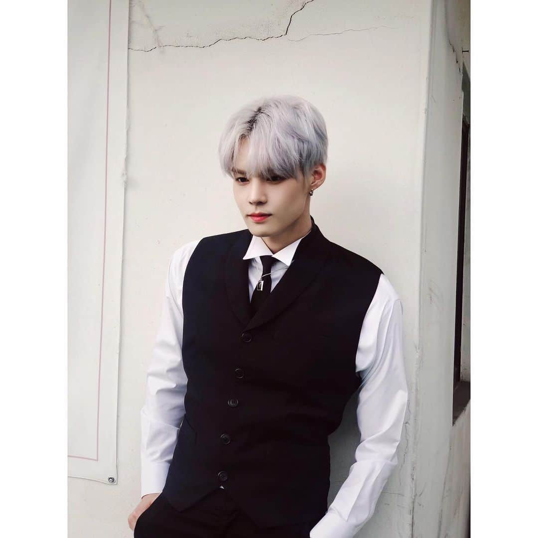 Victonさんのインスタグラム写真 - (VictonInstagram)「[V_V] #VICTON_Staff_VIEW @ 카카오X72초 옥희의 인터뷰 Behind📸 . #😎 . #VICTON #빅톤 #ByungChan #최병찬 #병찬 #SeJun #임세준 #세준 #SuBin #정수빈 #수빈」11月16日 13時11分 - victon1109