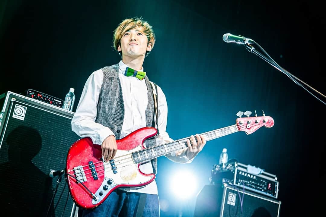 マイケルさんのインスタグラム写真 - (マイケルInstagram)「📷@sykdisco  ええ写真が沢山ありすぎて10枚絞りきれない  #thebassdaylive #ベースの日 #bassist #fender #sago #freedomcgr #allevacoppolo」11月16日 13時14分 - twin_turbo_mic