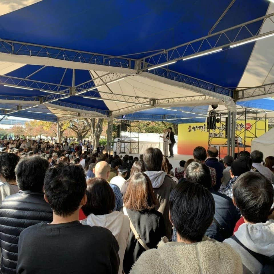 松本康太さんのインスタグラム写真 - (松本康太Instagram)「今日は『かつしかフードフェスタ2019』バッドボーイズ清人さん、ジョイマン、マテンロウと参加させてもらいました♪葛飾グルメがたくさん楽しめるのです(*^^*) ・青砥 鰻いづみ「鰻ご飯」・雑賀お花茶屋店「もつ煮込み」とても美味しかった＼(^o^)／！ #かつしかフードフェスタ #かつしかフードフェスタ2019 #葛飾区 #フードフェスタ #バッドボーイズ清人 さん#ジョイマン #レギュラー #あるある探検隊 #マテンロウ #鰻いづみ #もつ煮込み #雑賀」11月16日 14時06分 - aruarutankentai.matsumoto