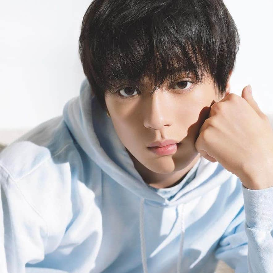 岡山天音のインスタグラム：「お誕生日おめでとう！@mackenyu.1116  いい1年にしてください！」